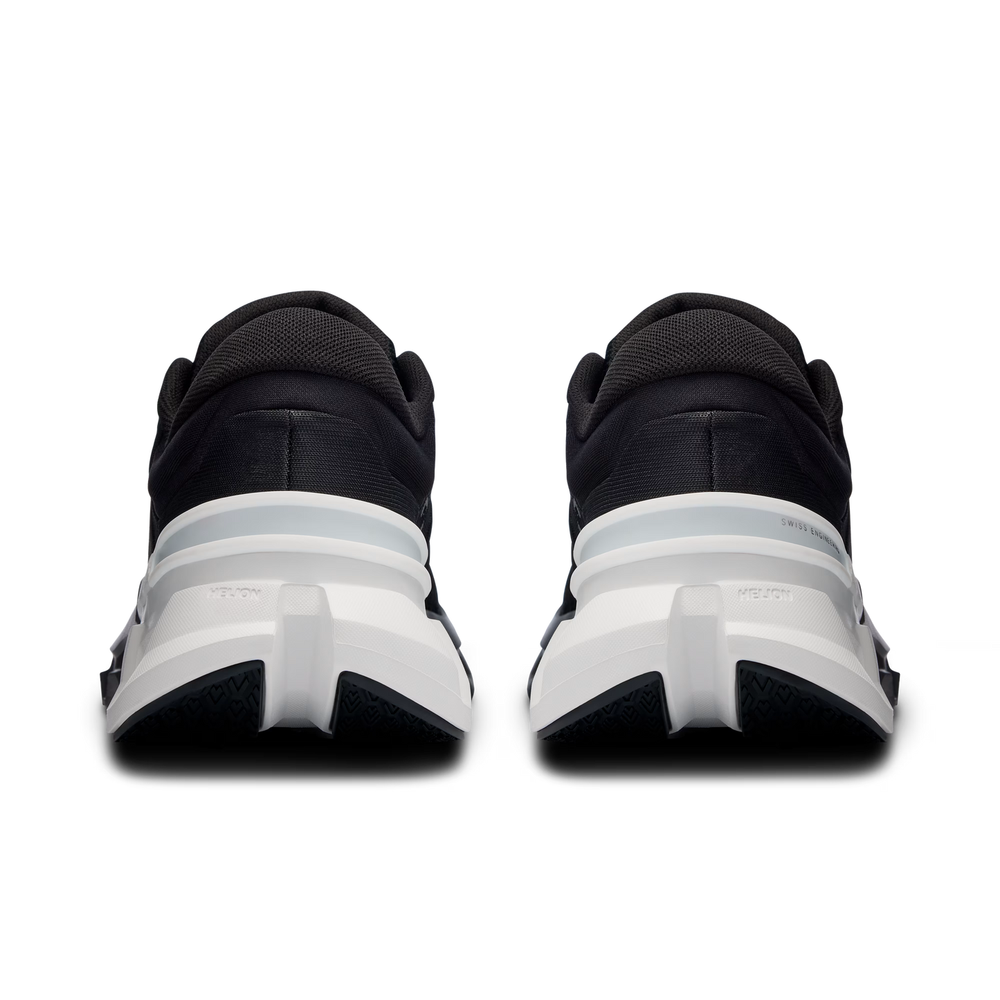 Tênis Masculino On Running Cloudflyer 5 Black | White