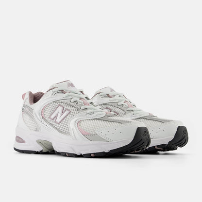 Tênis New Balance 530 Ice Wine Prata