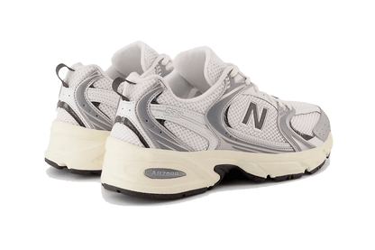 Tênis New Balance 530 'Silver Metallic Black Cement' Prateado